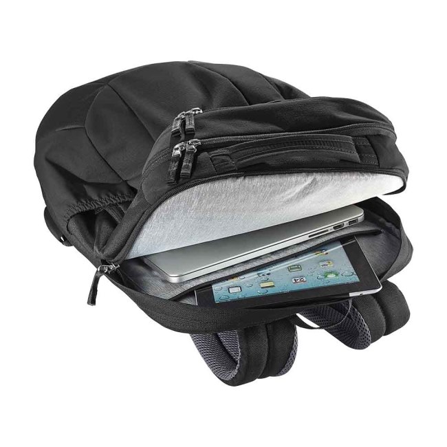 Giga Svart Deuter